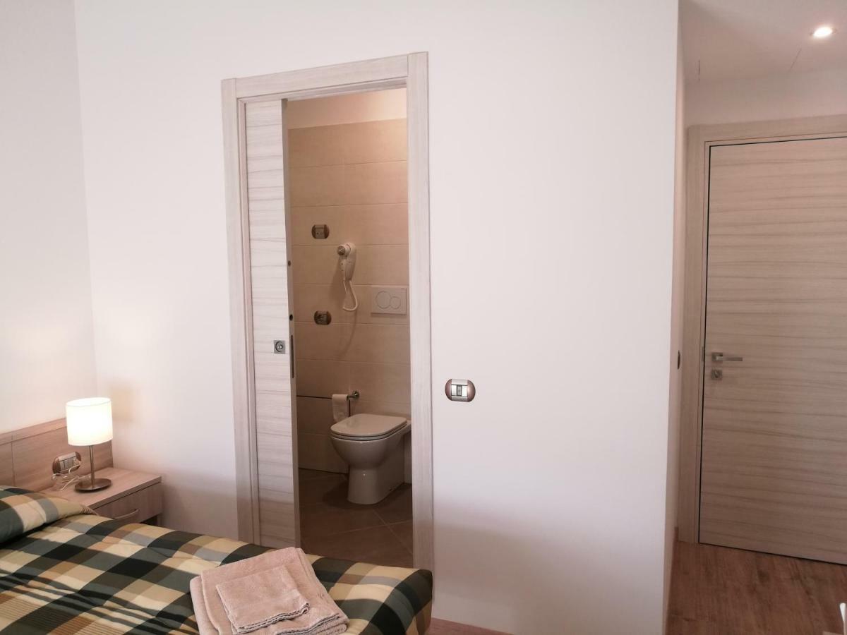 House Degli Angeli Rooms アッシジ エクステリア 写真